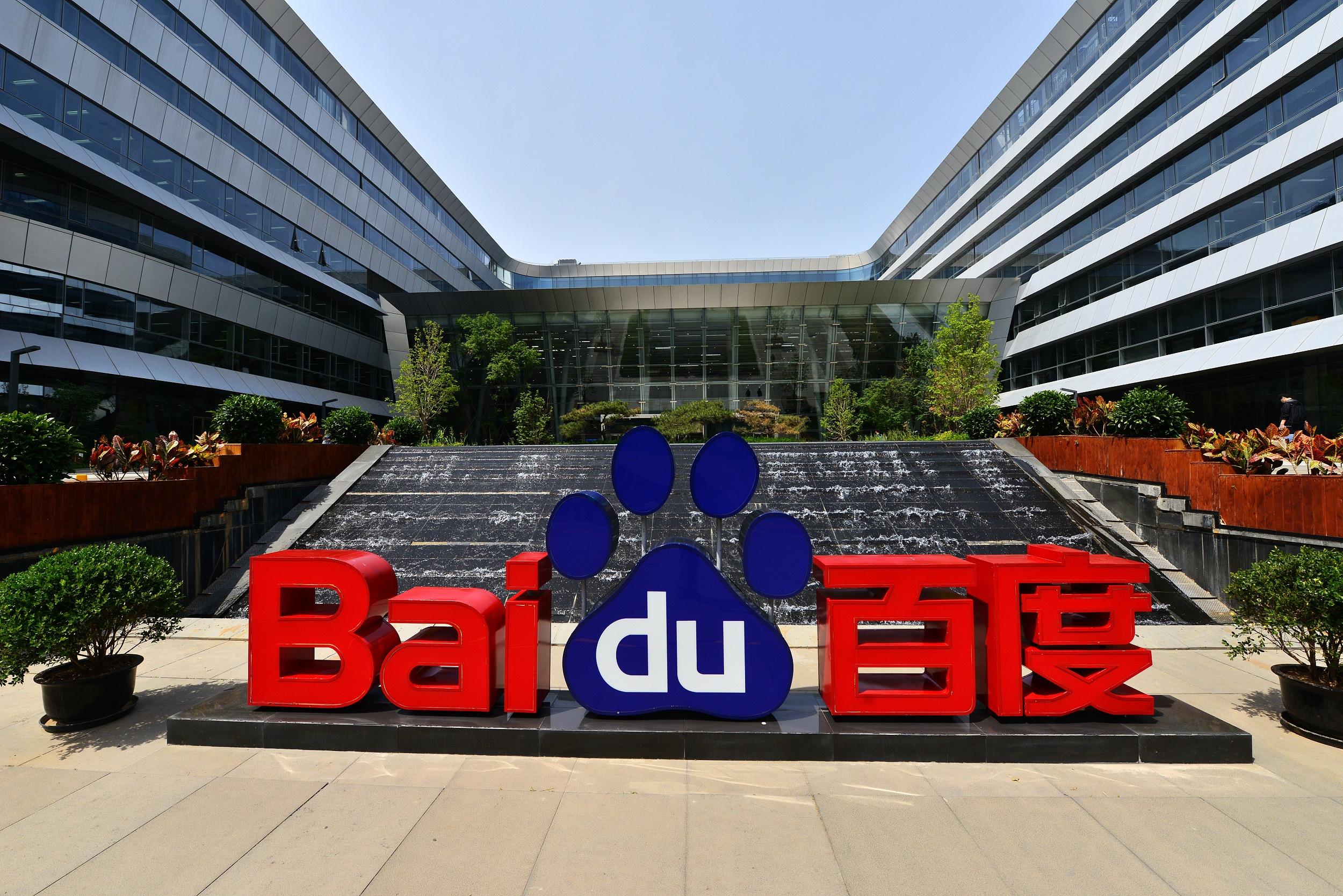 人妻被黑人粗大的猛烈进出